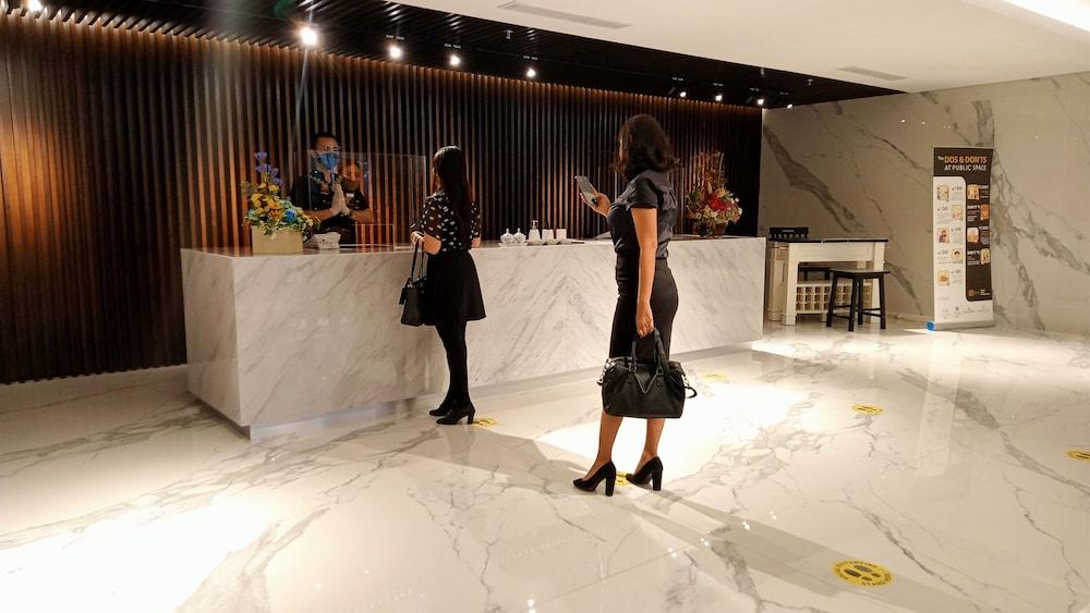 Metro Park View Hotel Kota Lama Semarang Extérieur photo