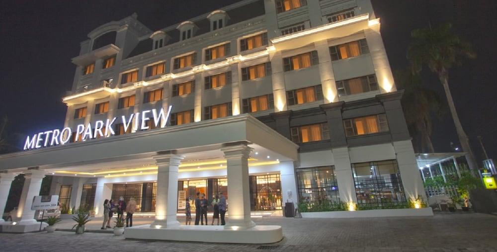 Metro Park View Hotel Kota Lama Semarang Extérieur photo