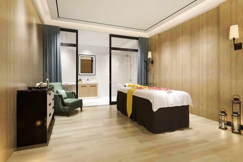 Metro Park View Hotel Kota Lama Semarang Extérieur photo