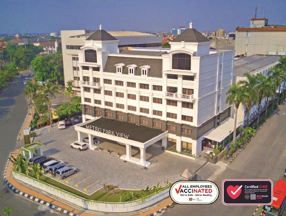 Metro Park View Hotel Kota Lama Semarang Extérieur photo