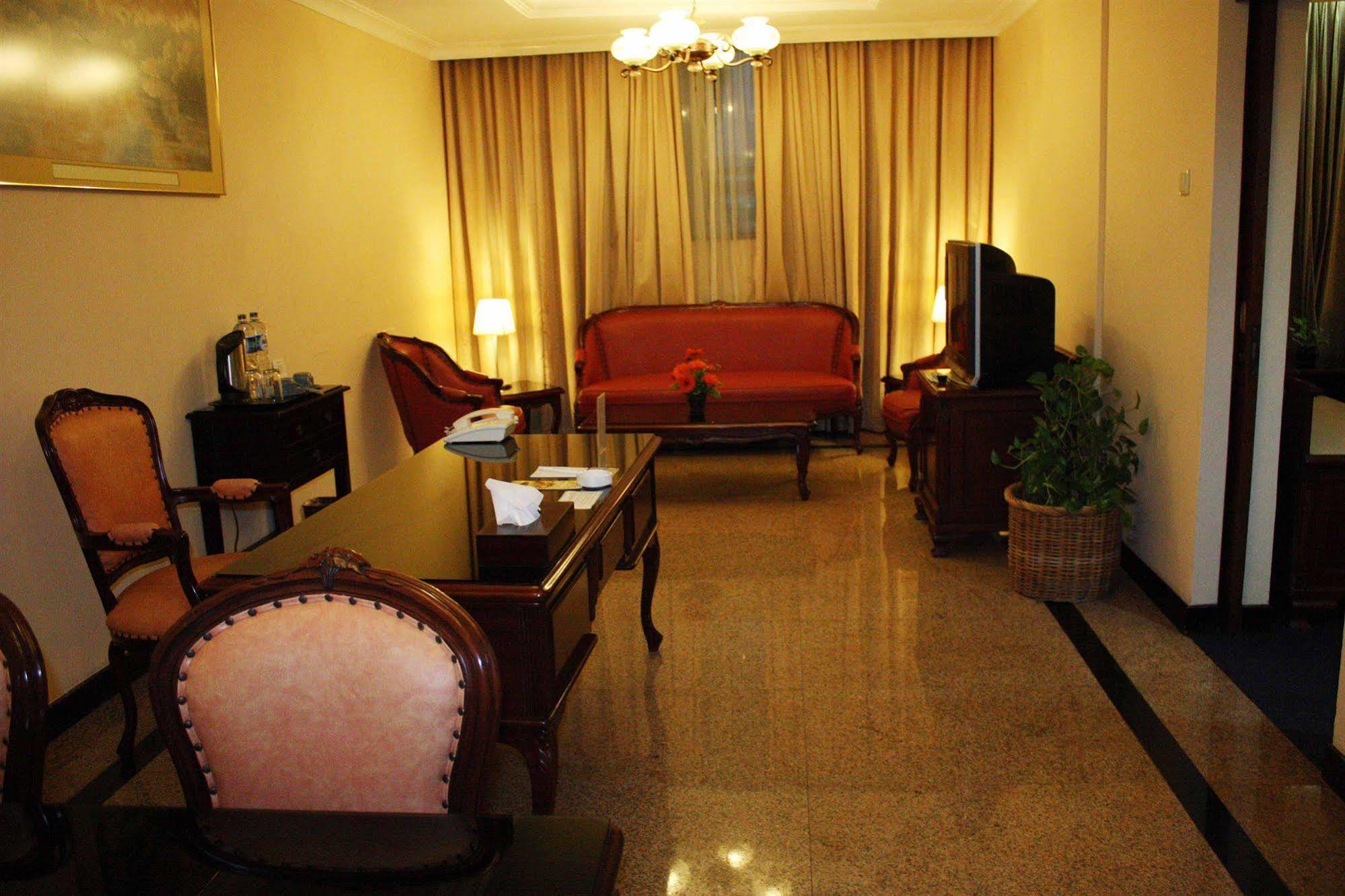 Metro Park View Hotel Kota Lama Semarang Extérieur photo