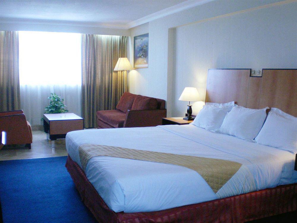 Metro Park View Hotel Kota Lama Semarang Extérieur photo